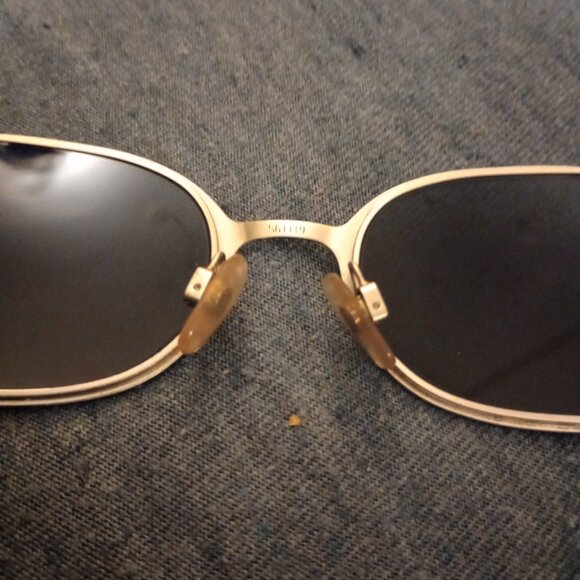 Rare Authentic Vintage 1990's Chanel Sunglasses - Picture 6 of 7